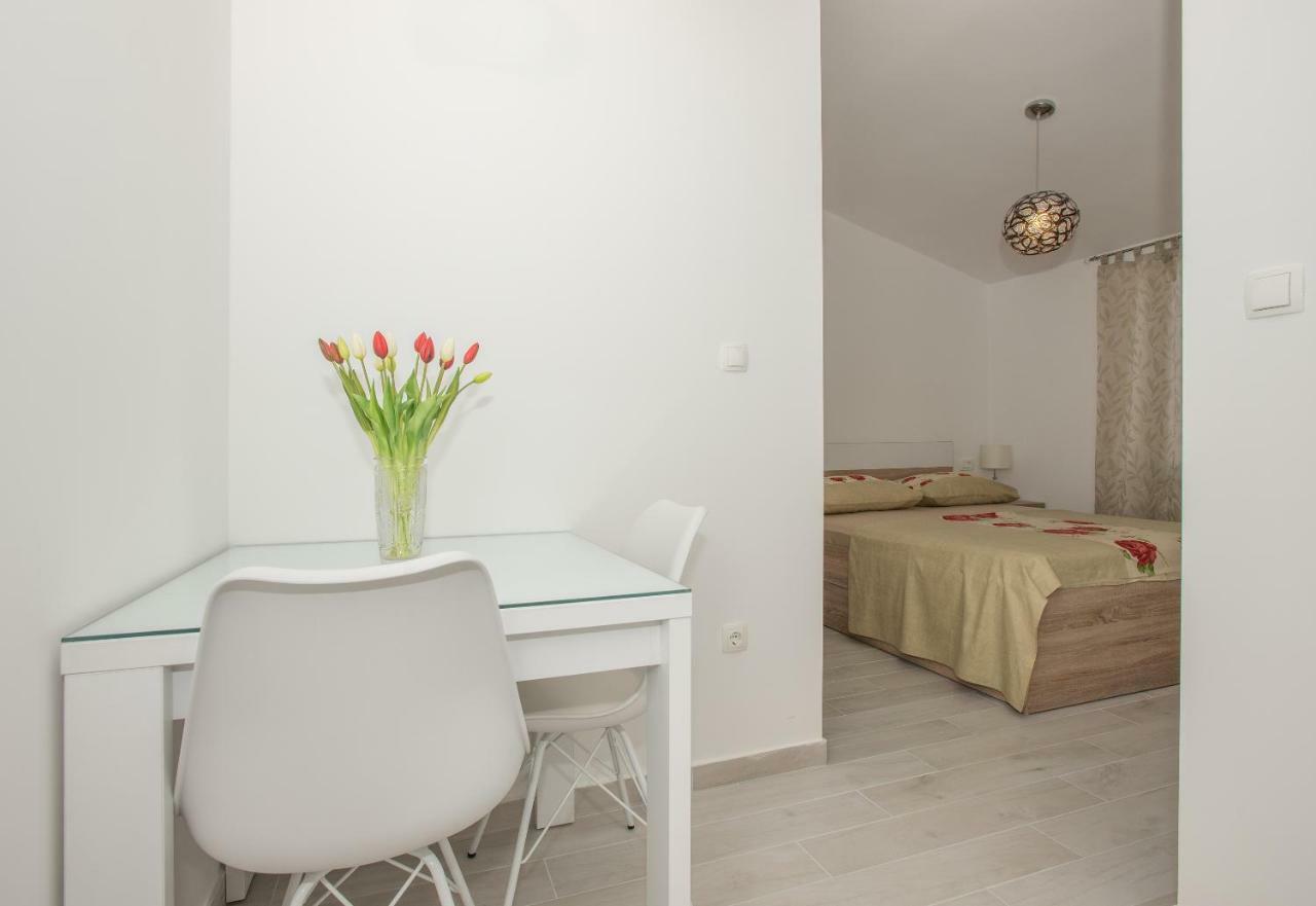 Vila Branka มาคาร์สกา ภายนอก รูปภาพ