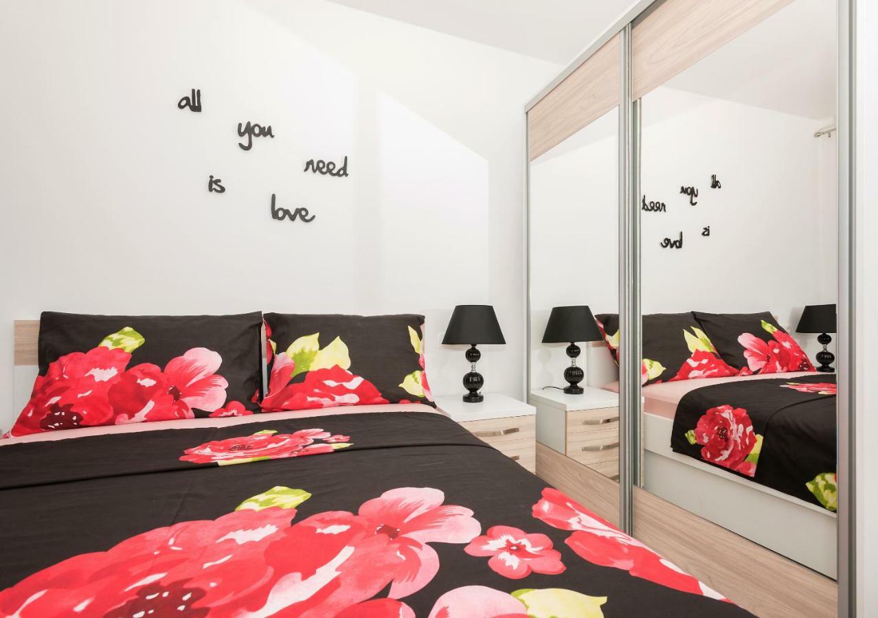Vila Branka มาคาร์สกา ภายนอก รูปภาพ